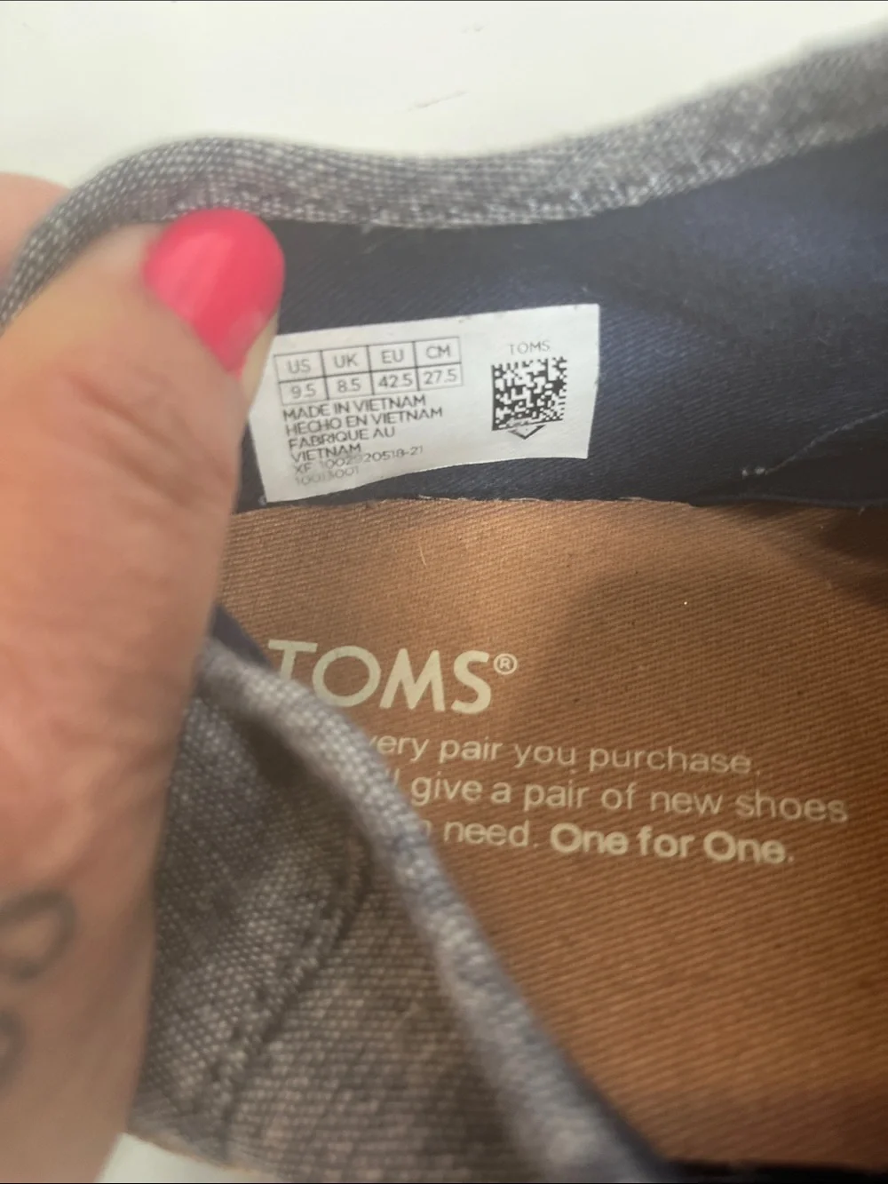 Toms casual slip